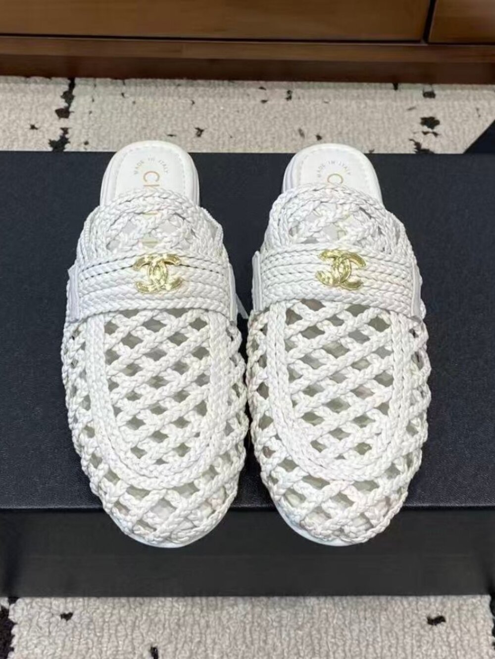 Chanel White Woven Raffia CC Slip On Mule Sandals